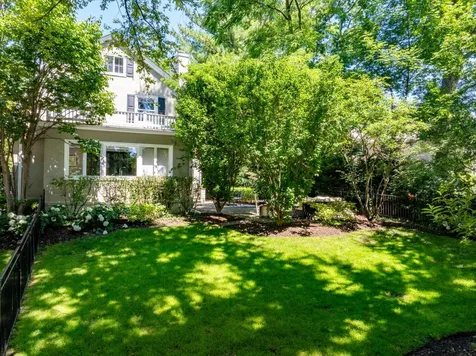 639 Lincoln Avenue Winnetka IL 60093