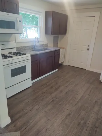 218 Southern Terrace Island Lake IL 60042