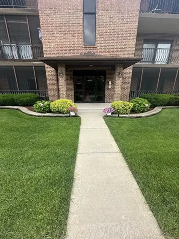 16743 Paxton Avenue Tinley Park IL 60477