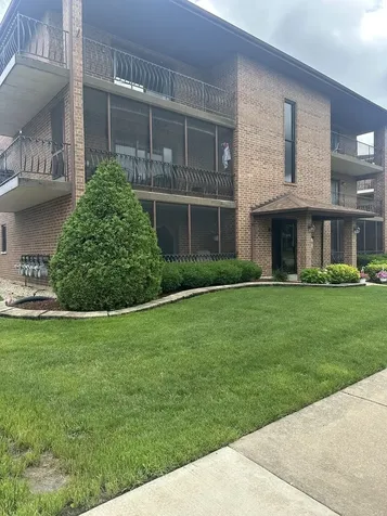 16743 Paxton Avenue Tinley Park IL 60477