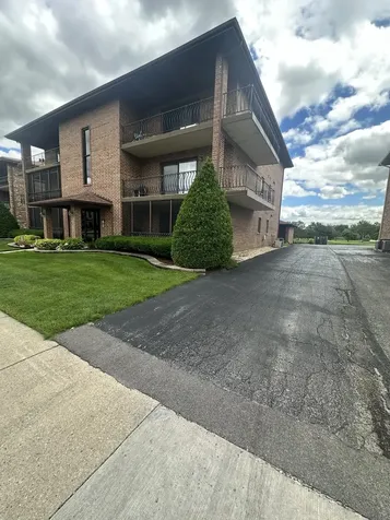 16743 Paxton Avenue Tinley Park IL 60477