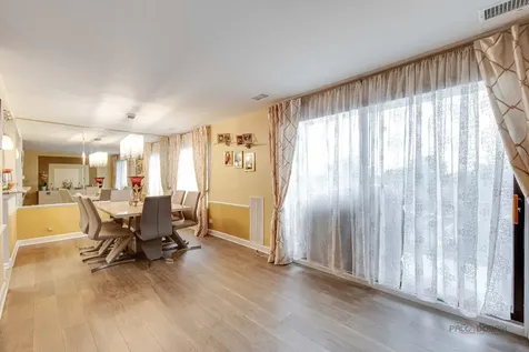 1500 Harbour Drive Wheeling IL 60090
