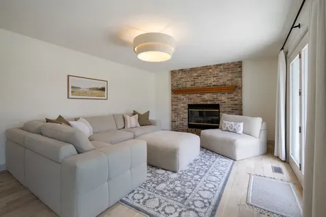 47W625 Shirewood Farm Road Hampshire IL 60140