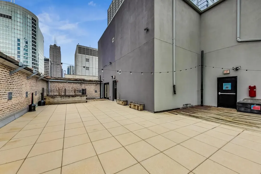 8 West Monroe Street Chicago IL 60603