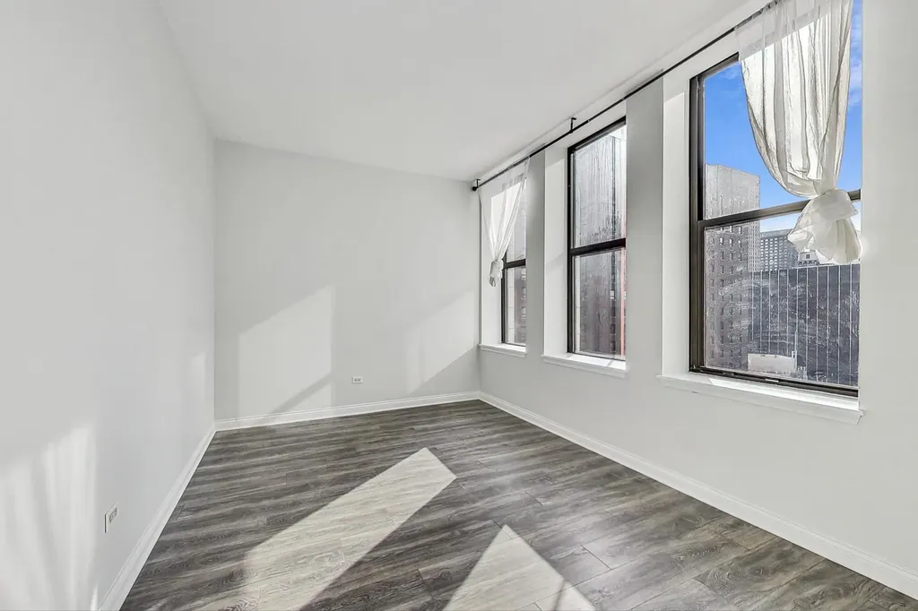 8 West Monroe Street Chicago IL 60603