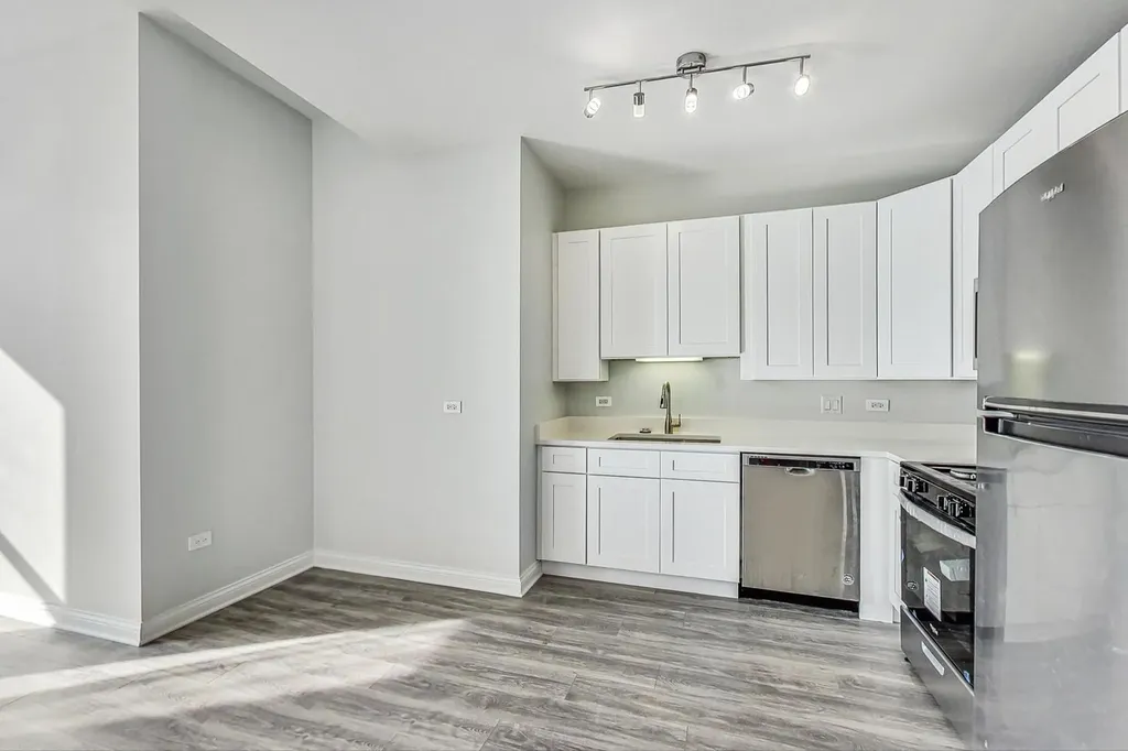 8 West Monroe Street Chicago IL 60603