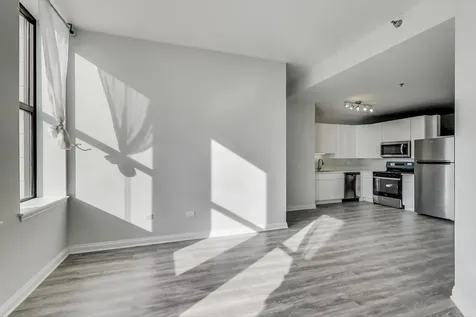 8 West Monroe Street Chicago IL 60603
