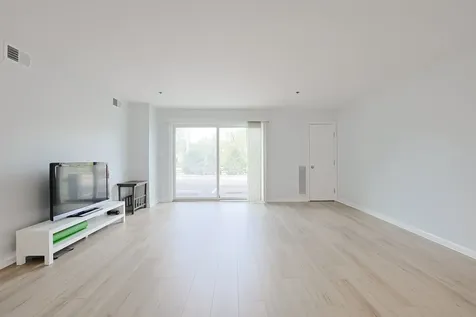 3265 Kirchoff Road Rolling Meadows IL 60008
