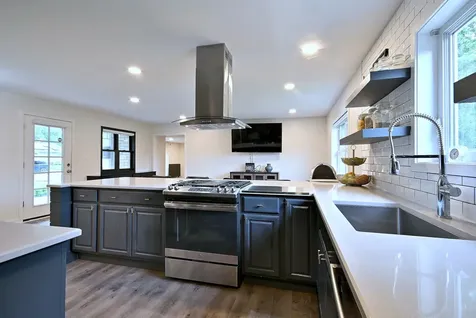 511 Everett Avenue Crystal Lake IL 60014