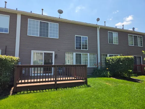 1272 Silk Oak Lane Bartlett IL 60103