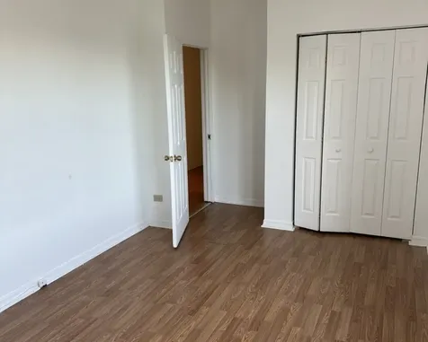 6800 South Dante Avenue Chicago IL 60637
