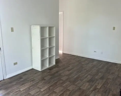 6800 South Dante Avenue Chicago IL 60637