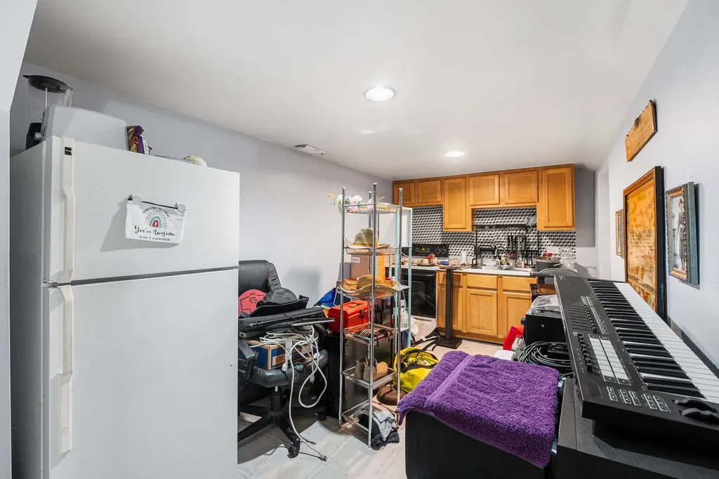 7529 North Winchester Avenue Chicago IL 60626