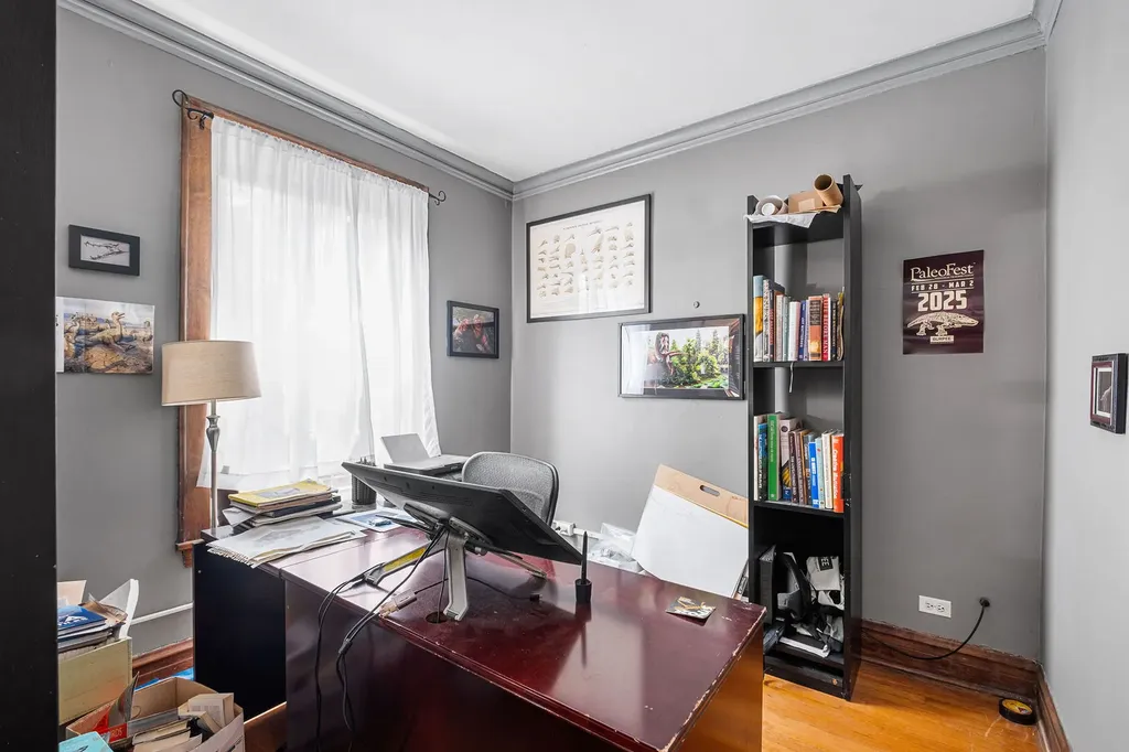 7529 North Winchester Avenue Chicago IL 60626