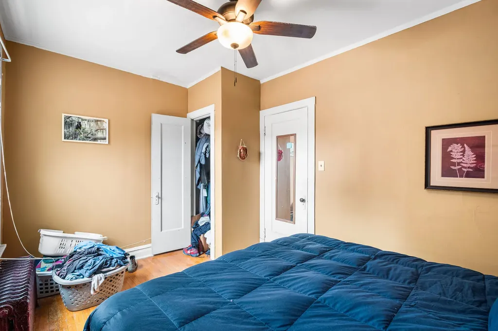 7529 North Winchester Avenue Chicago IL 60626