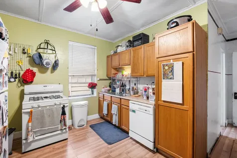 7529 North Winchester Avenue Chicago IL 60626