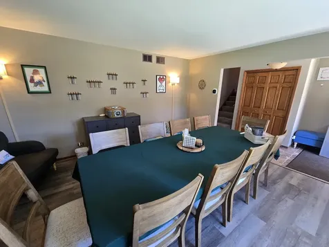 17042 Lockwood Avenue Oak Forest IL 60452