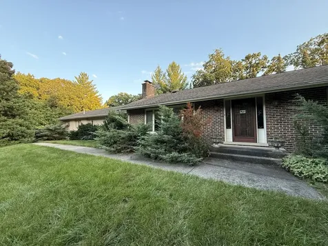 1842 Thomas Atkinson Road Inverness IL 60067