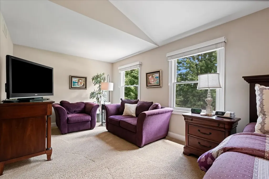 2412 Shaker Court Naperville IL 60564