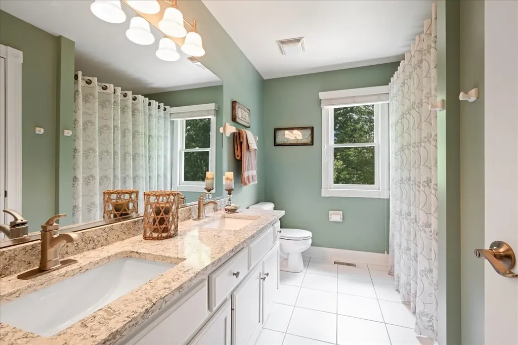2412 Shaker Court Naperville IL 60564
