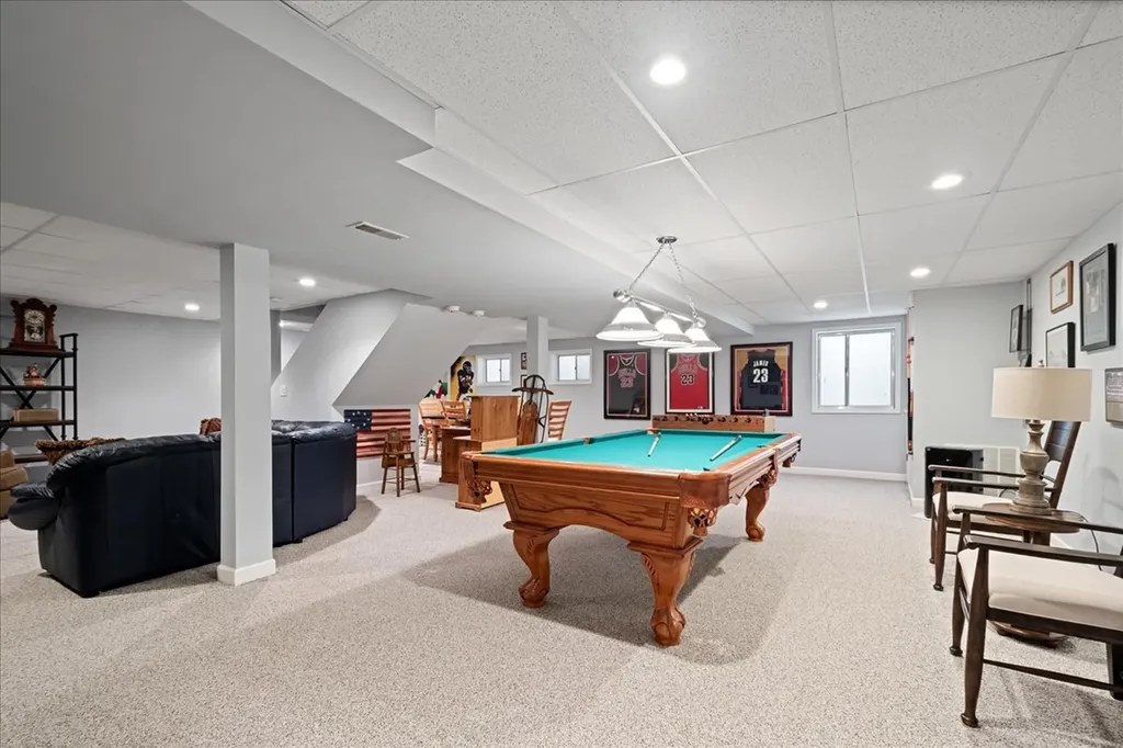 2412 Shaker Court Naperville IL 60564