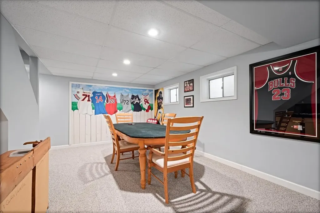 2412 Shaker Court Naperville IL 60564