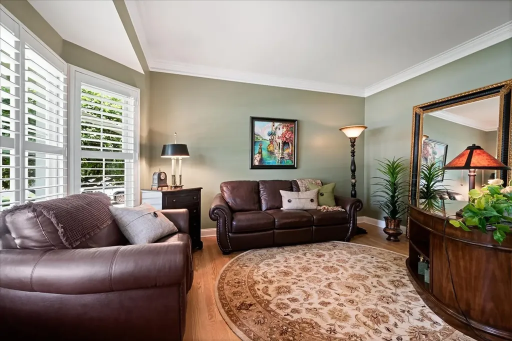 2412 Shaker Court Naperville IL 60564