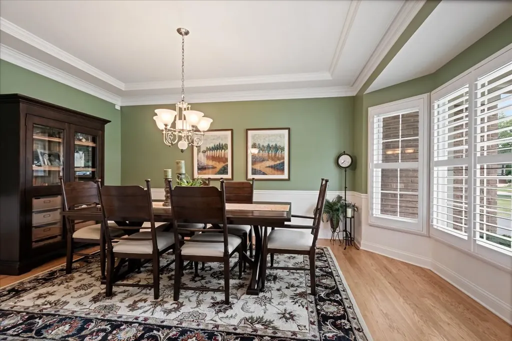 2412 Shaker Court Naperville IL 60564