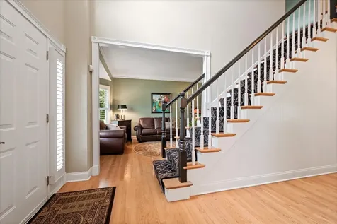 2412 Shaker Court Naperville IL 60564
