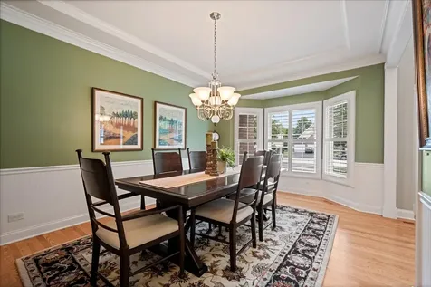 2412 Shaker Court Naperville IL 60564