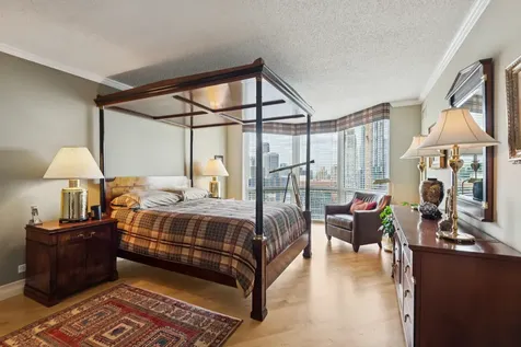 195 North Harbor Drive Chicago IL 60601