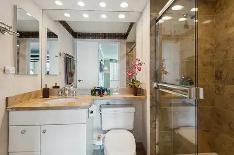 195 North Harbor Drive Chicago IL 60601