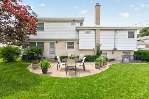 89 South Clarendon Avenue Addison IL 60101