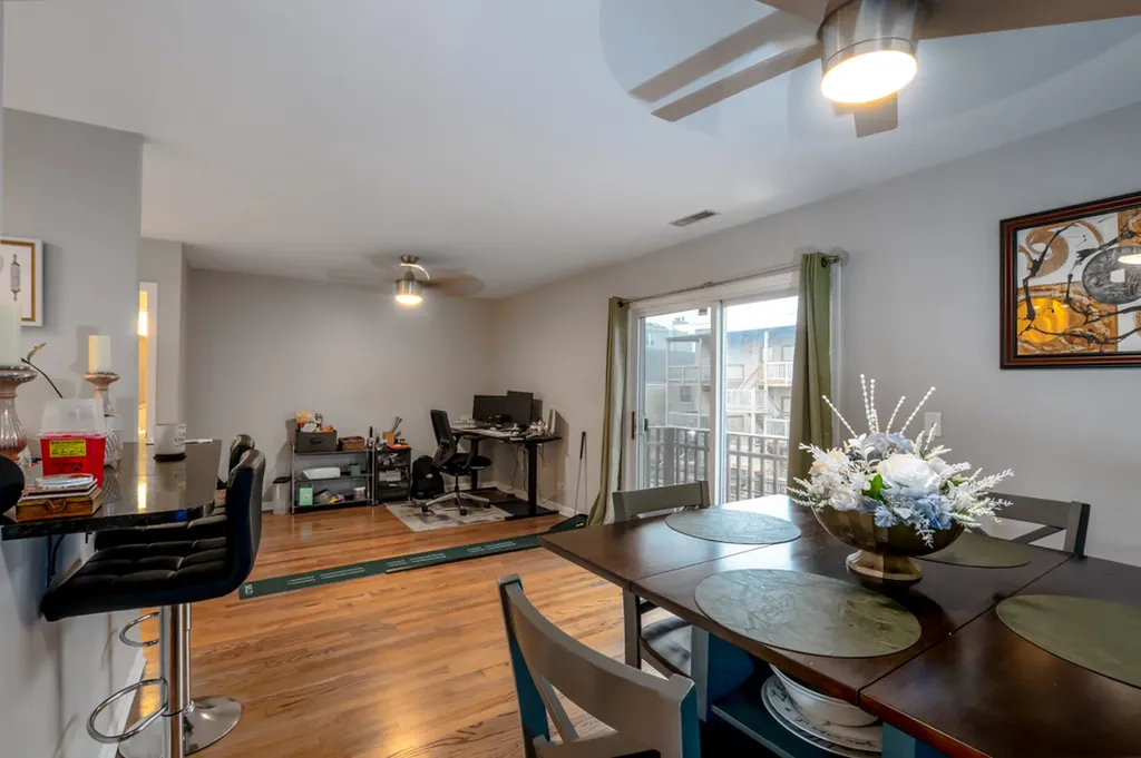 4414 South King Drive Chicago IL 60653
