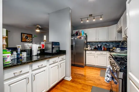 4414 South King Drive Chicago IL 60653