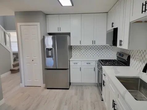 2992 Heatherwood Court Schaumburg IL 60194
