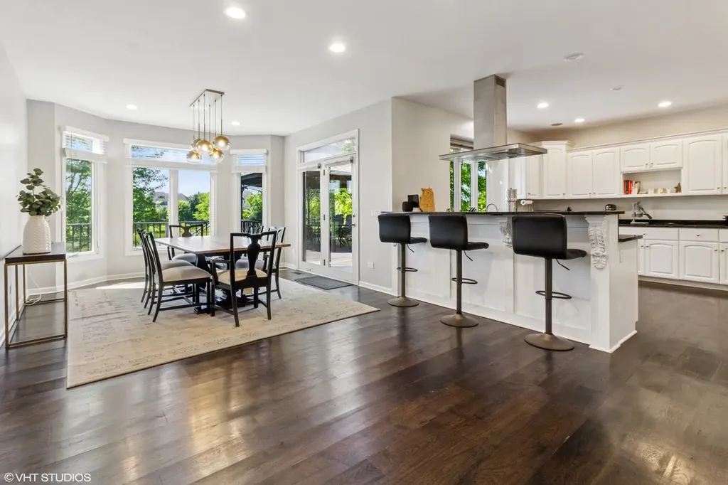 3304 Rollingridge Road Naperville IL 60564