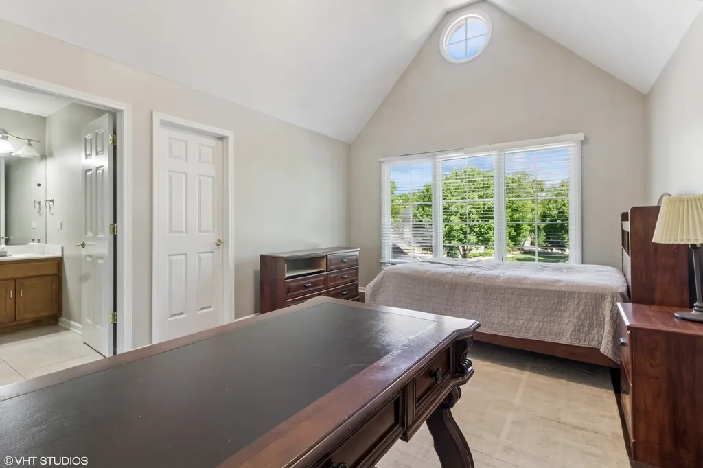 3304 Rollingridge Road Naperville IL 60564