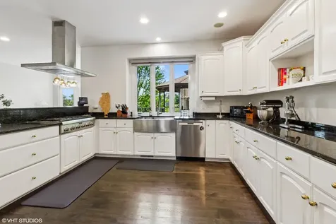 3304 Rollingridge Road Naperville IL 60564