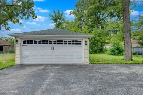 11154 South Worth Avenue Worth IL 60482