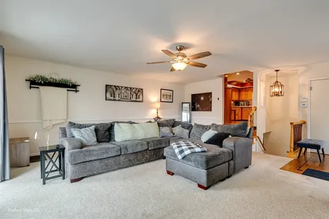 11154 South Worth Avenue Worth IL 60482