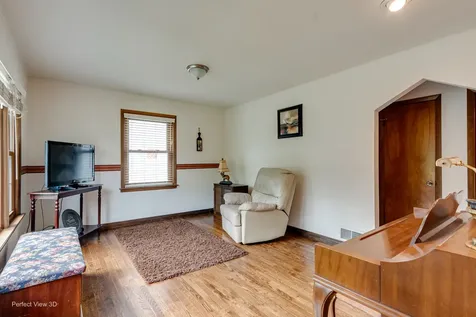 11154 South Worth Avenue Worth IL 60482