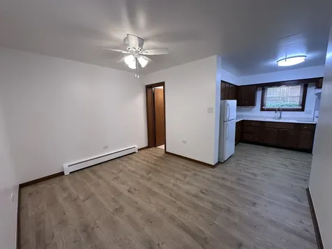 8442 West Oak Avenue Niles IL 60714