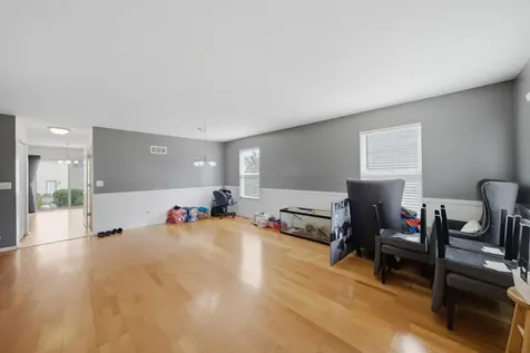 2707 Misty Brook Lane Joliet IL 60432