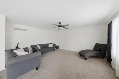 2707 Misty Brook Lane Joliet IL 60432