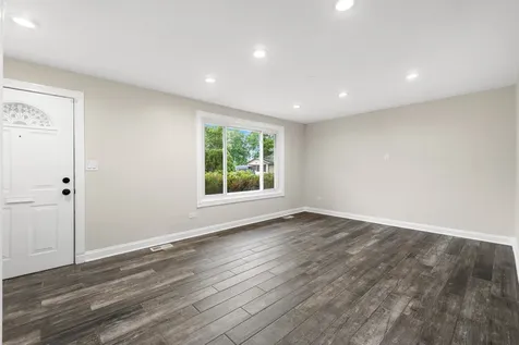 1055 Samson Drive University Park IL 60484