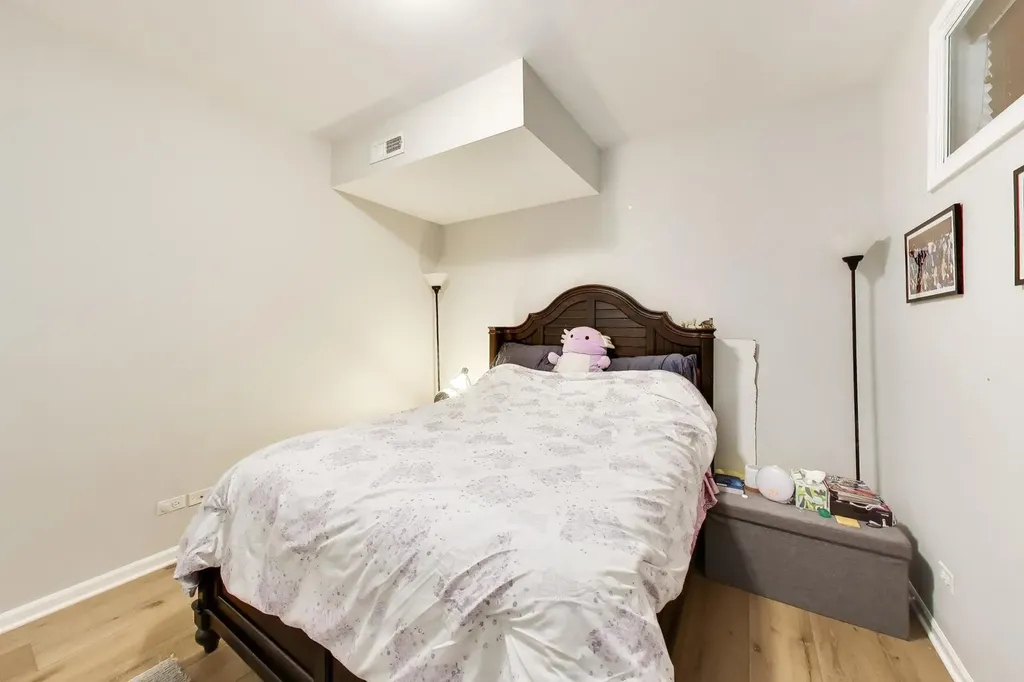 3111 North Seminary Avenue Chicago IL 60657