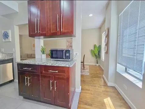 610 North May Street Chicago IL 60642