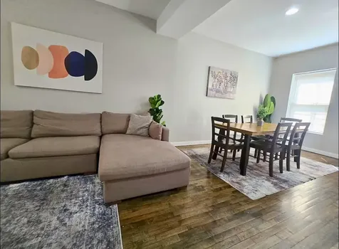610 North May Street Chicago IL 60642