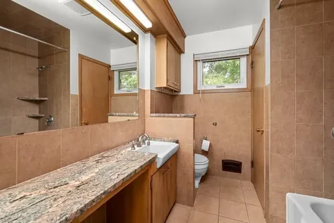 1826 40TH Street Rock Island IL 61201